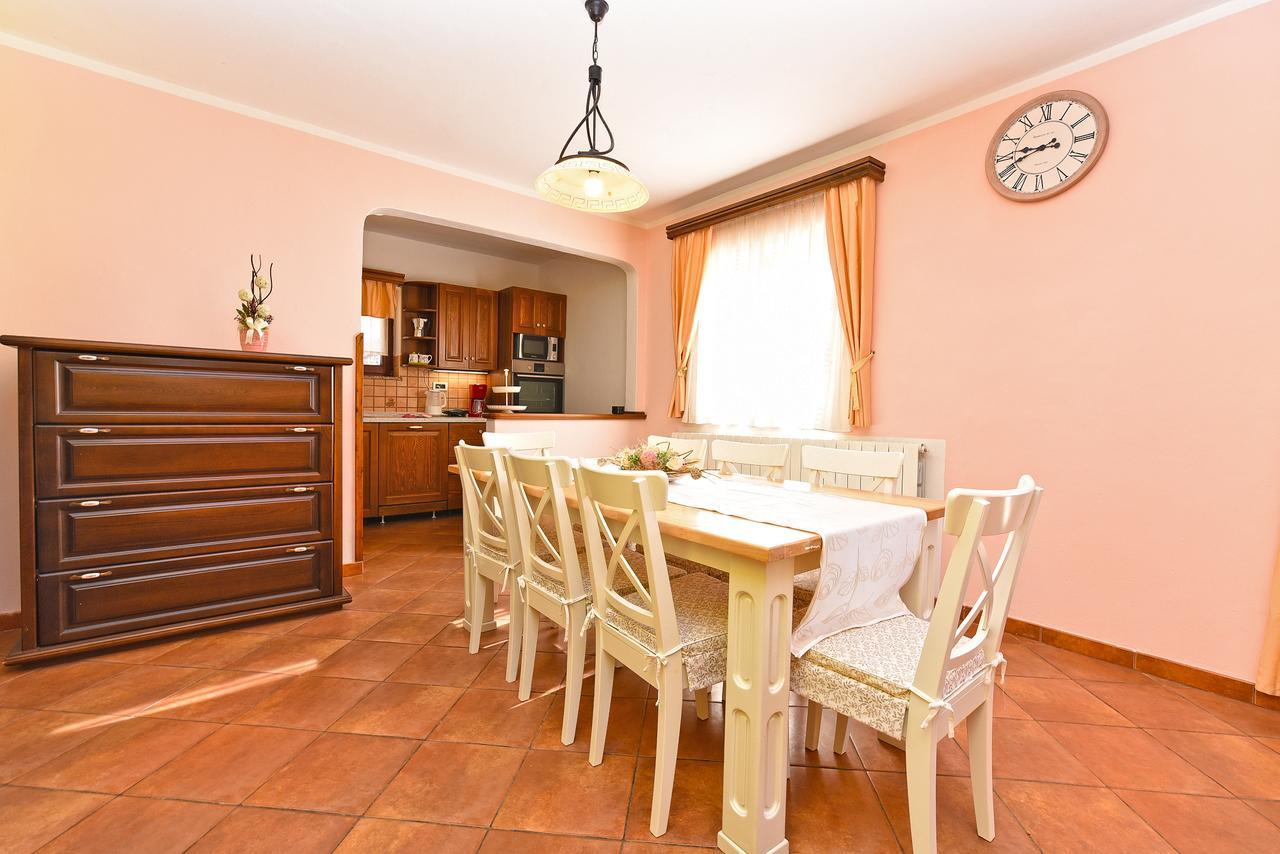 Apartment Modrusani 1561 Žminj Extérieur photo
