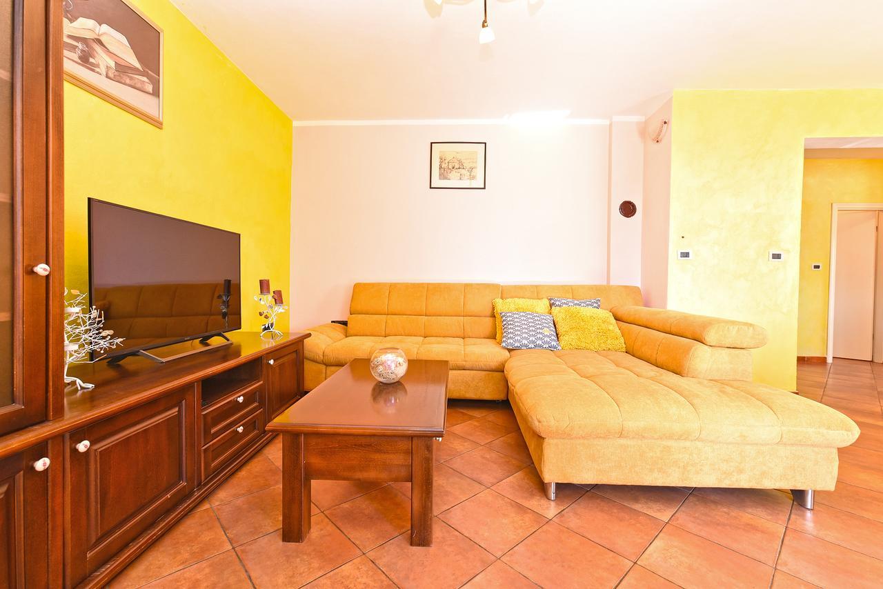 Apartment Modrusani 1561 Žminj Extérieur photo